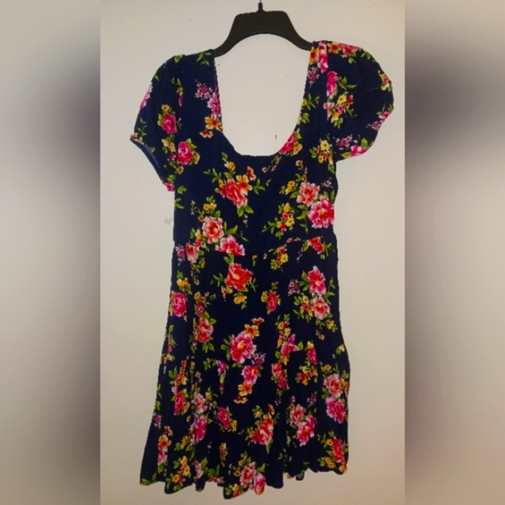 FASHION NOVA SIZE LARGE NAVY BLUE WITH FLORAL "TEEN DRESS" NEW WITH TAGS UNWORN
